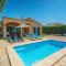 Holiday Home Frijoles by Interhome