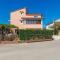 Apartment Bruno-1 by Interhome