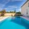 Holiday Home Mas Madelon by Interhome - Noves