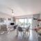 Apartment Les Mimosas-6 by Interhome - 滨海卡瓦莱尔