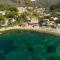 Agave direclty on the beach - Goelba