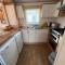 Bittern 8, Scratby - California Cliffs, Parkdean, sleeps 8, free Wi-Fi, bed linen and towels included, pet friendly - 2 minutes from the beach! - Scratby