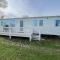 Bittern 8, Scratby - California Cliffs, Parkdean, sleeps 8, free Wi-Fi, bed linen and towels included, pet friendly - 2 minutes from the beach!