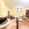 Spoleto central detached villa- car unnecessary - wifi - sleeps 10