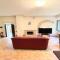 Spoleto storico spacious city house - car unnecessary - wifi - sleeps 10