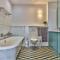 Charming Clifton Apartment - Number 4701