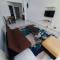 3-bedroom apartment with guarded parking inside