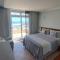 2WhiteWaters Bloubergstrand Homestay