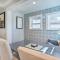 Luxe Laguna Home with Ocean View Walk to Beach - لاغونا بيتش