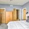 Downtown Condo with Rooftop Patio and City Views!