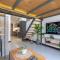 Tropical Loft with working station in JVC - 迪拜