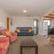 Surfscape - Whitianga Holiday Home