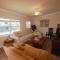 Bahamian Cottage - Heated Pool Walk to the Beach - كوكاو بيتش