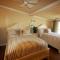 Bahamian Cottage - Heated Pool Walk to the Beach - كوكاو بيتش
