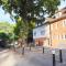 The Lodge - Newly Refurbished Suite with Dedicated Office Space - Weybridge