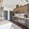 Luxury River Home - Pets Stay Free