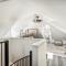 Luxury River Home - Pets Stay Free
