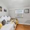 Open Floor Spacious Home, 15min from Downtown, Private Garage, Kids Friendly - بيتسبرغ