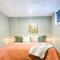 Hamilton House - Snowy Mountain Luxury Villas