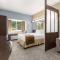 Microtel Inn & Suites by Wyndham Woodstock/Atlanta North - Woodstock