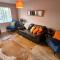 The Kingfisher, by Spires Accommodation a great location for visiting the NEC and Drayton Manor - 金斯伯里