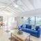 Renovated Apts with Kitchen, Fast WiFi, Smart TV, Roku & Pool Onsite 4 mi to Surfside Beach