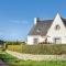 Awesome Home In Trévou Treguignec