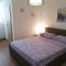 Apartments with a parking space Vir - 20205 - Vir