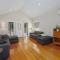 The Acreage Boutique Guesthouse - North Avoca