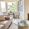 Modern & Cozy Gem ~ Walk to the Beach ~ Queen Beds
