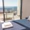 Blue Suites B5-403