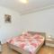Apartments Plominska 938