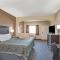 Days Inn & Suites by Wyndham Houston North - Spring