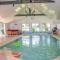 Beautiful Home In Yvias With 5 Bedrooms, Wifi And Indoor Swimming Pool - Yvias