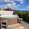 Drumhead Cottage Finzean, Banchory Aberdeenshire Self Catering with Hot Tub - Finzean