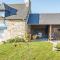 Stunning Home In Langueux With 4 Bedrooms And Wifi - Langueux