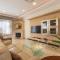 LUX VILLA with amazing BBQ, Pool Area & WIFI by 360 Estates
