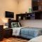 LUX VILLA with amazing BBQ, Pool Area & WIFI by 360 Estates