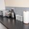 Royale Green View House- free parking, Wifi, Perfect for Contractors and Holiday