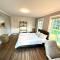 Lakeview Home 3 Private Beaches w/ Kayaks, on Squantz Pond - New Fairfield