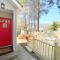 Lakeview Home 3 Private Beaches w/ Kayaks, on Squantz Pond - New Fairfield