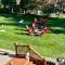 Lakeview Home 3 Private Beaches w/ Kayaks, on Squantz Pond - New Fairfield