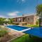 Awesome Home In Svet Vid Dobrinjski With Outdoor Swimming Pool - 戈斯蒂加卡