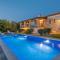 Awesome Home In Svet Vid Dobrinjski With Outdoor Swimming Pool - Gostinjac