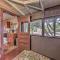 Cozy High Rolls Cottage Near Hiking Trails!