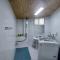 J&J Guesthouse