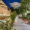 Swaroop Vilas - Lake Facing Boutique Hotel