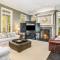 Lazy Daze Manor - Saugatuck