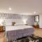 Awesome Apartment In Alcaucín With Wifi - Alcaucín