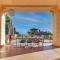 Luxury Seaview Apartment